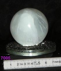 Selenitkugel beleuchtbar Nr.705 